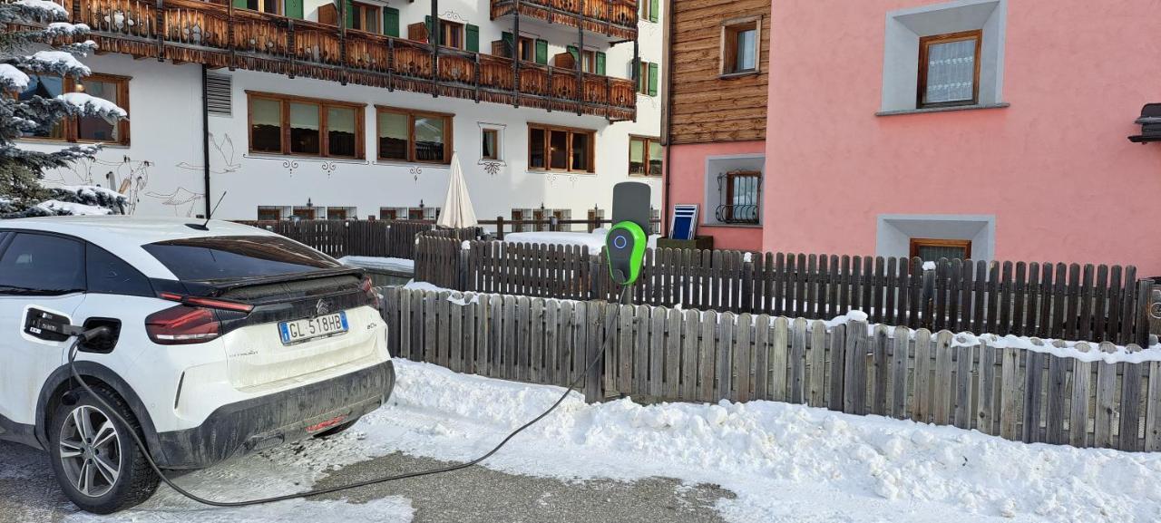 Bio Hotel Villa Cecilia Livigno Exterior foto